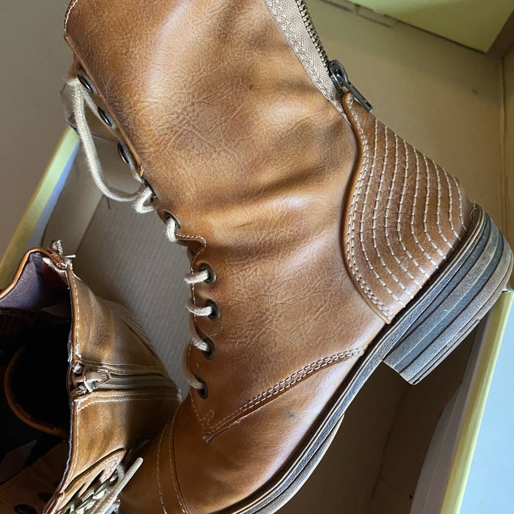 Cathy Jean boots